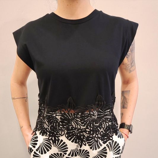 T-shirt ricamo nera Le Sarte del Sole